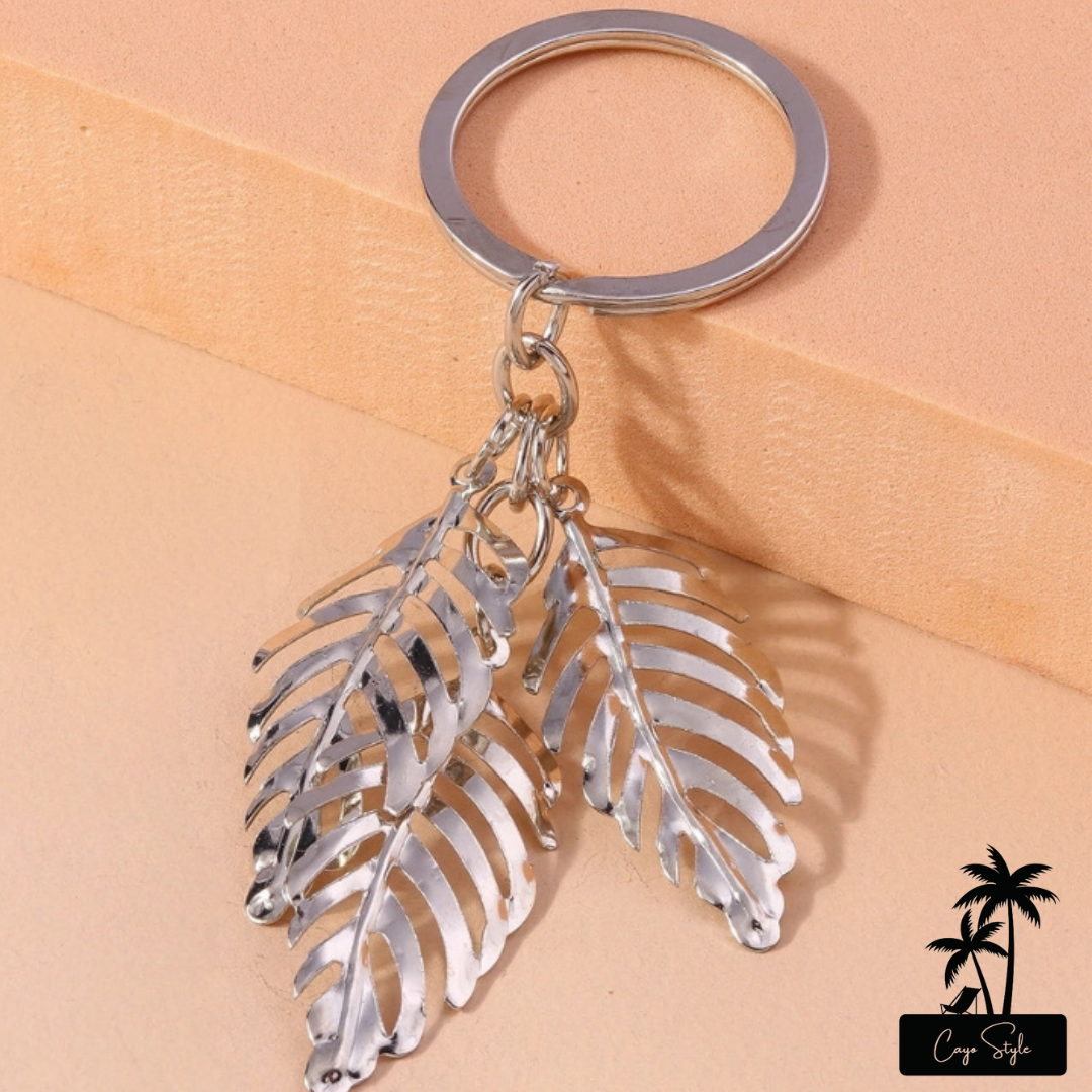 Cayo Leaves Keychain